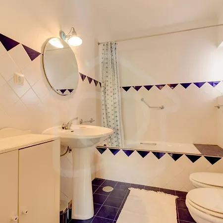 Villas2go2 Da Marinha Nyaraló