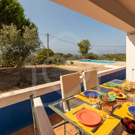 Villas2go2 Da Marinha Casa de Férias